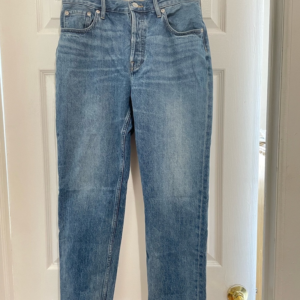 Everlane The ’90s Cheeky Jean